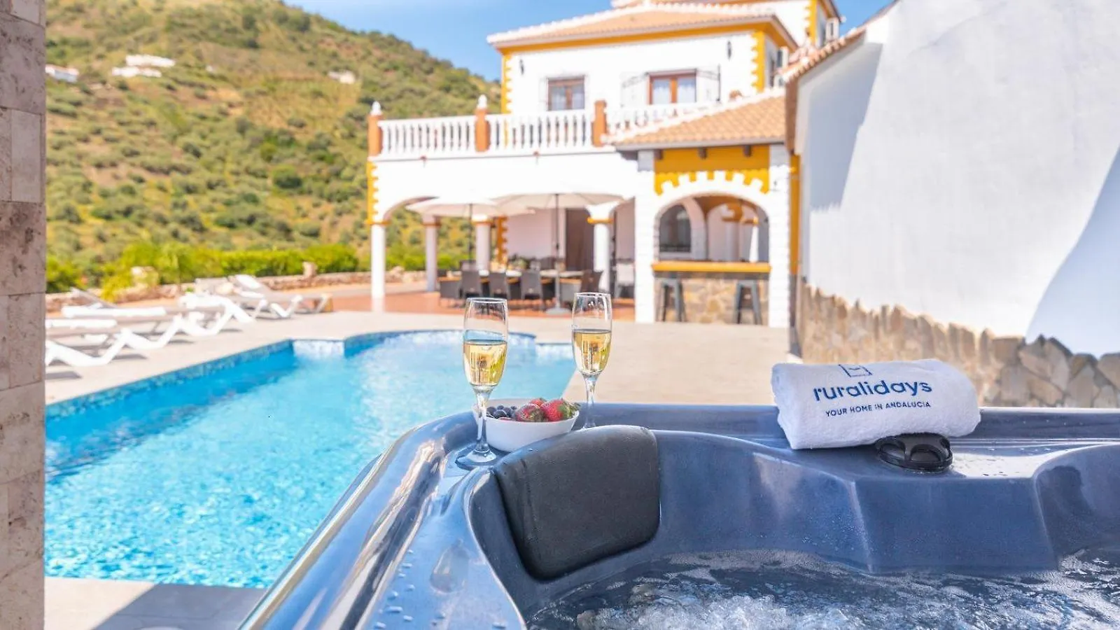 Villa Javier Sayalonga By Ruralidays contacts